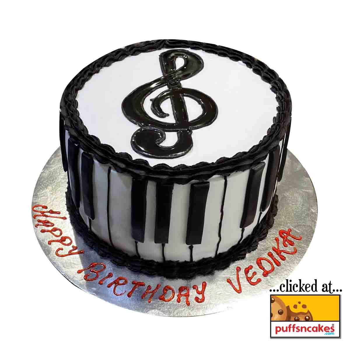 (1538) Musical Note Piano Keyboard Music Theme Cream Cake